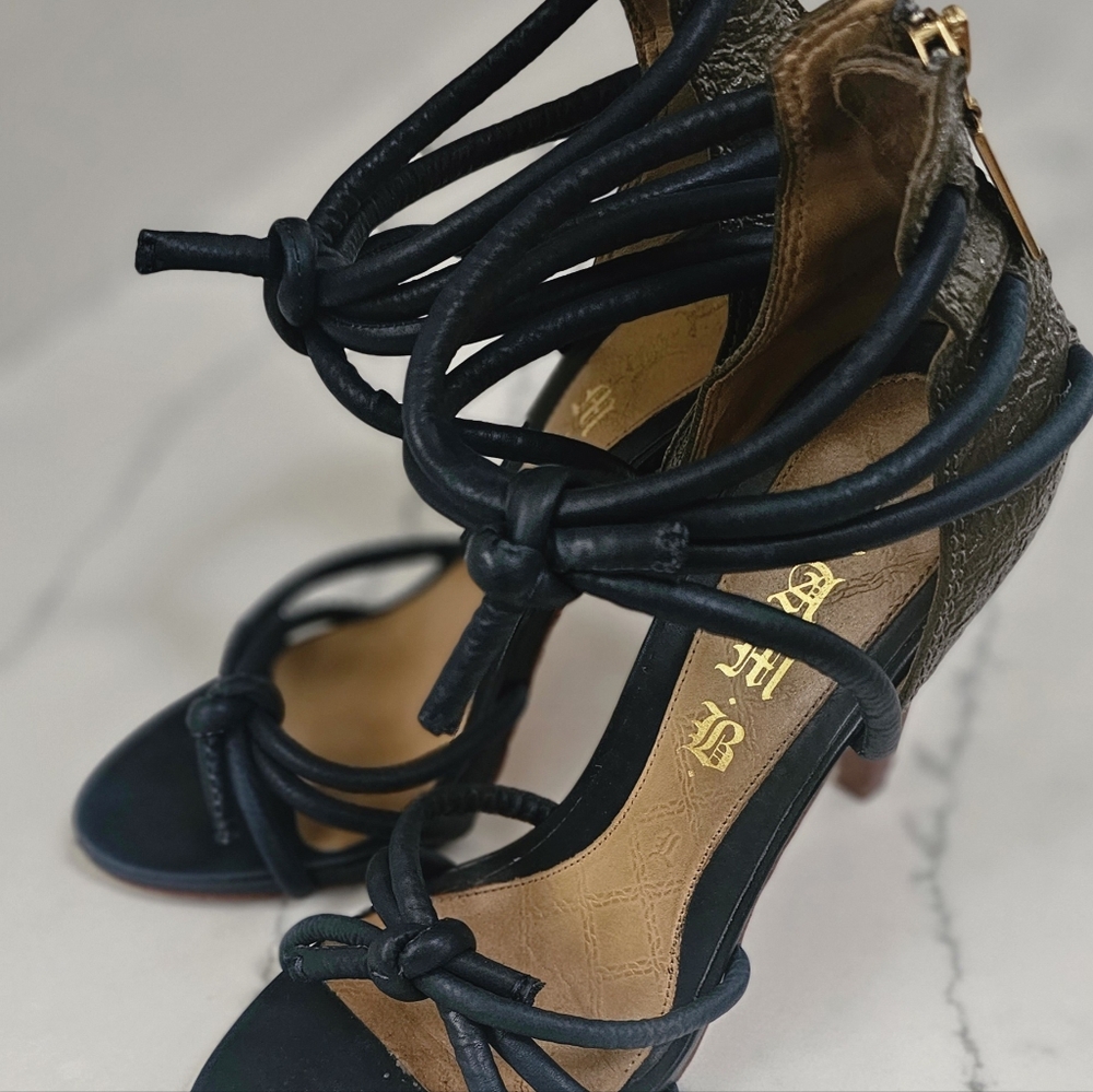 L.A.M.B. Qwen Stefani Blue Leather Strappy Heels - Picture 7 of 9